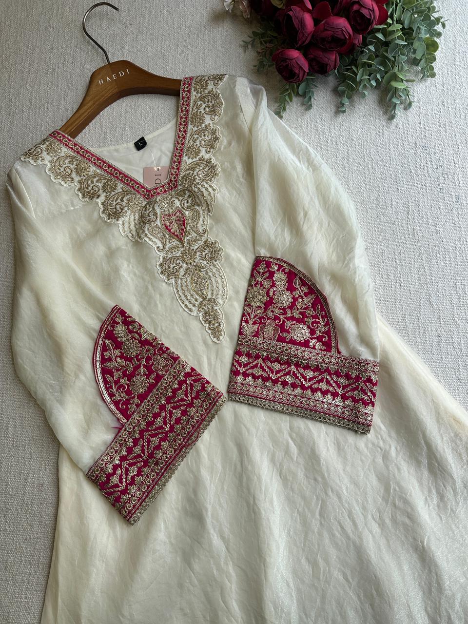 57663 Beautiful partywear kurta pant set