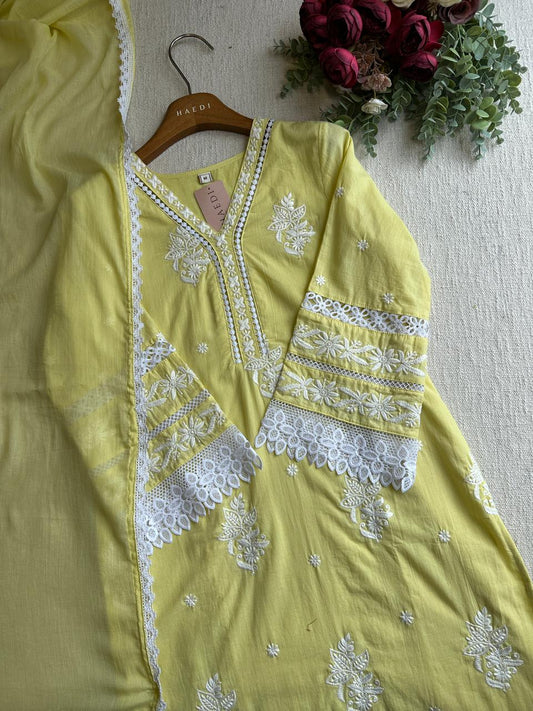20556/20555 Cotton embroidered suit