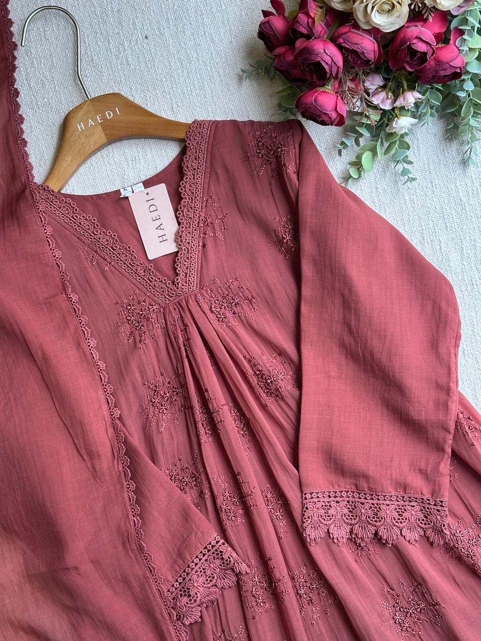 20539 Beautiful embroidered suit