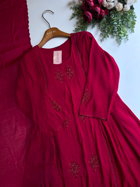 20559 Beautiful handworked panel anarkali