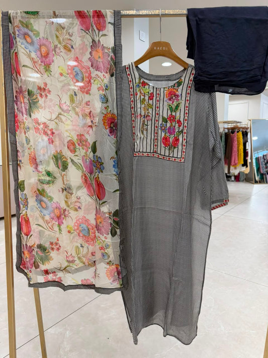 CMD 11083 Semi Stitched Suit