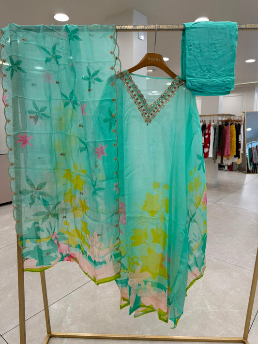 CMD 11733 Semi Stitched Suit