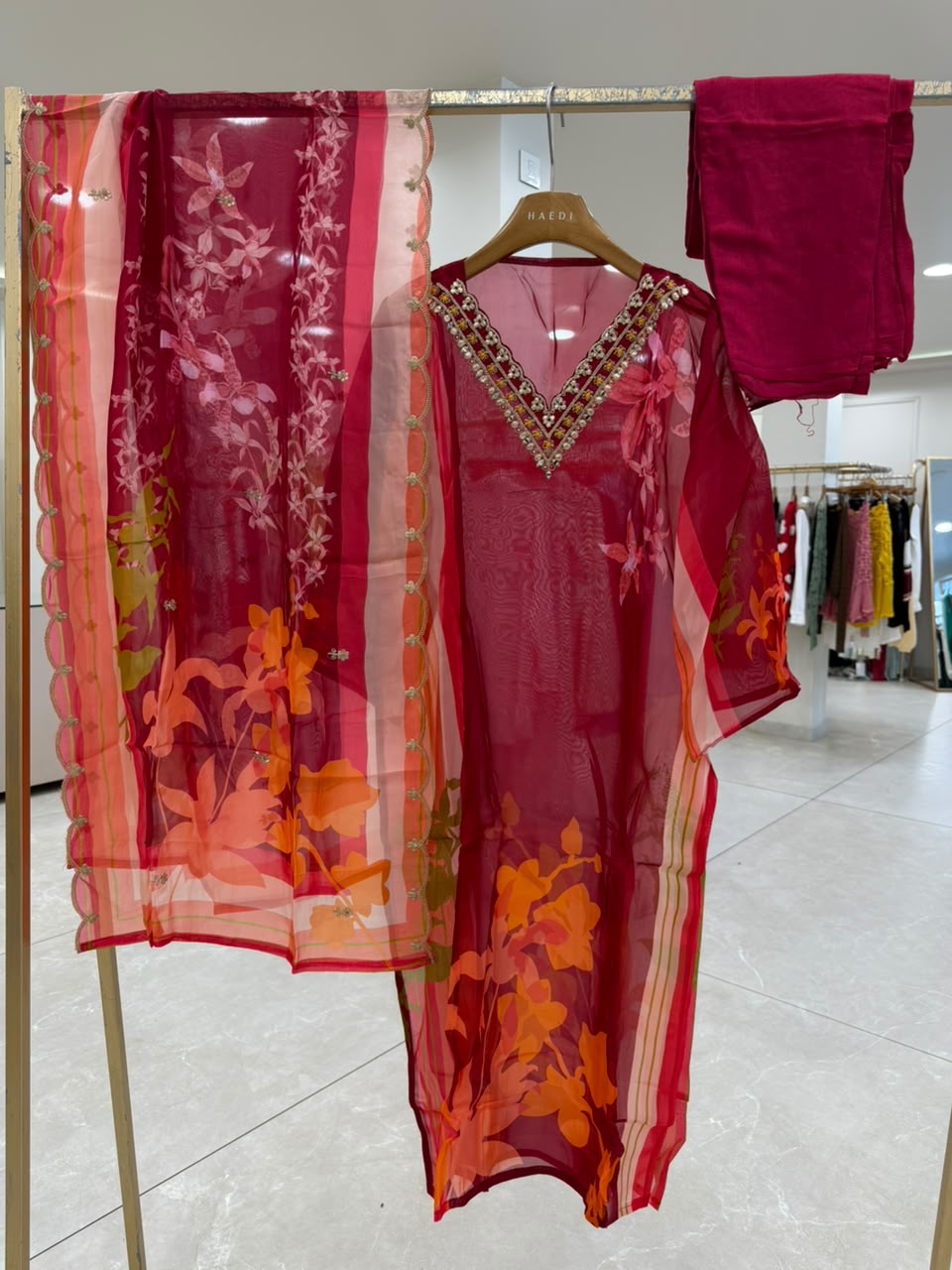 CMD 11733 Semi Stitched Suit