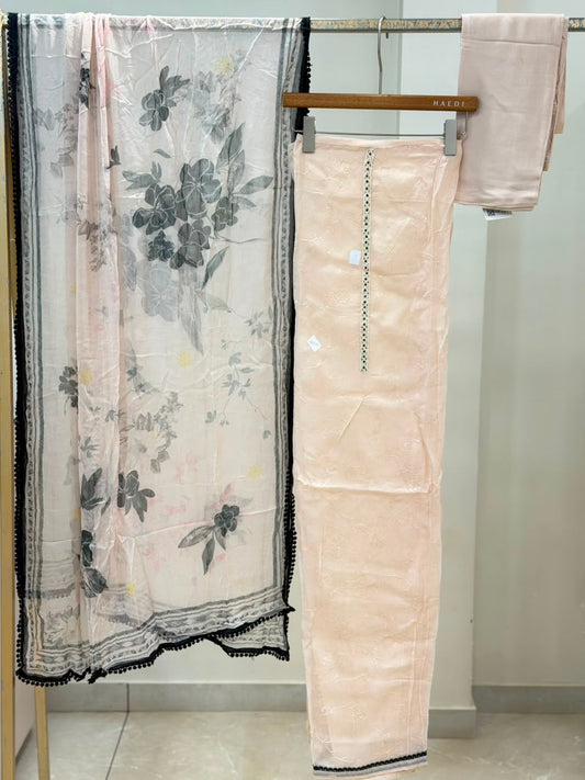 CMD 10888 Unstitched Suit