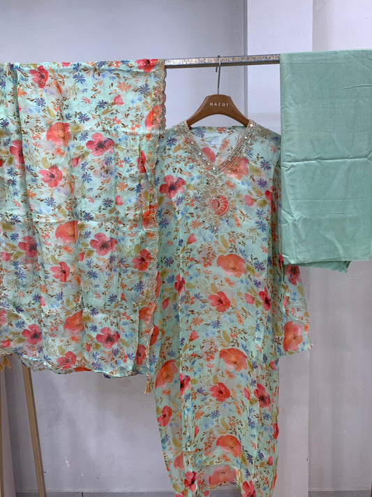 CMD 10475 Semi Stitched Suit