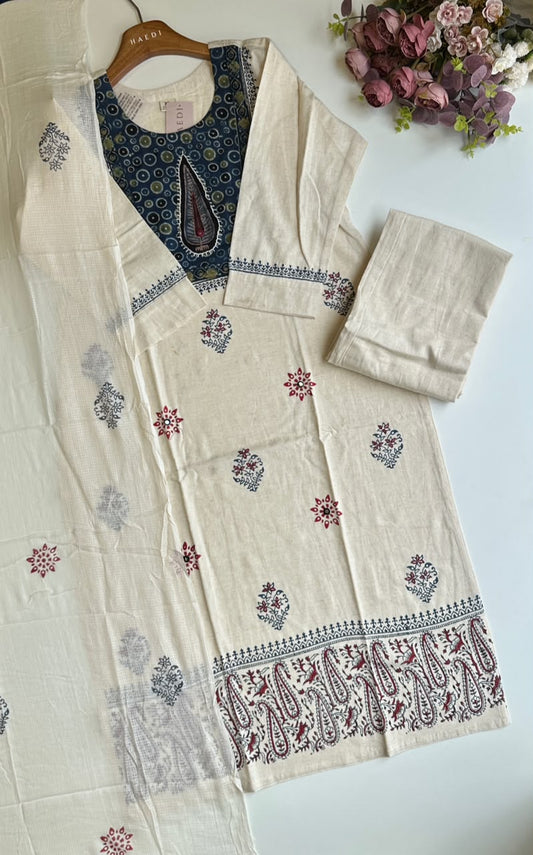 18395 Cotton suit