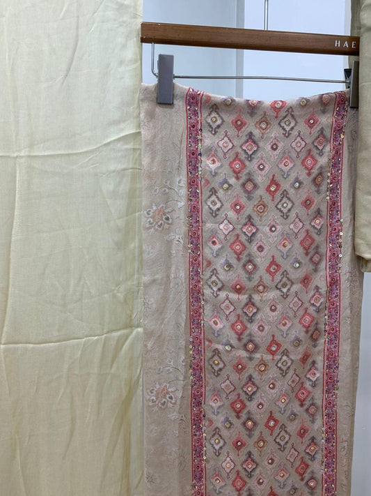 CMD 10561 Unstitched Suit