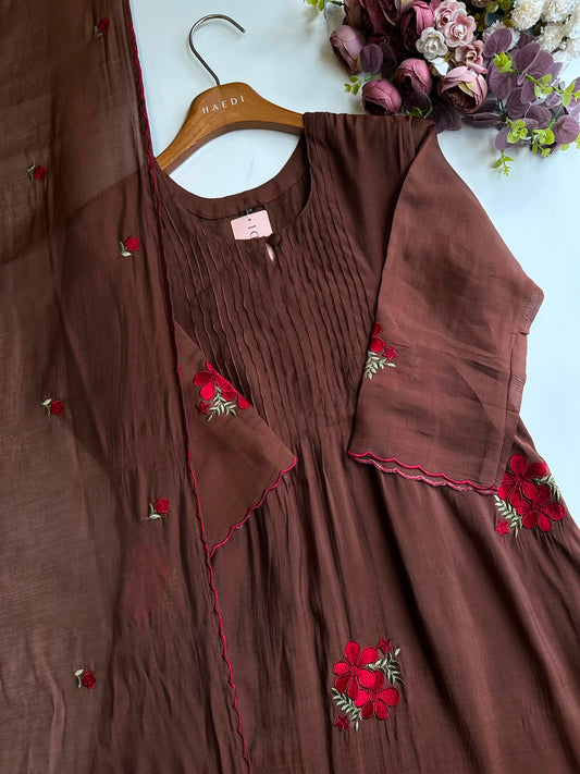20587 Beautiful embroidered anarkali