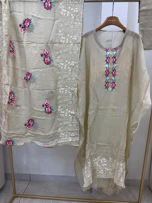 CMD 12329 Unstitched Suit