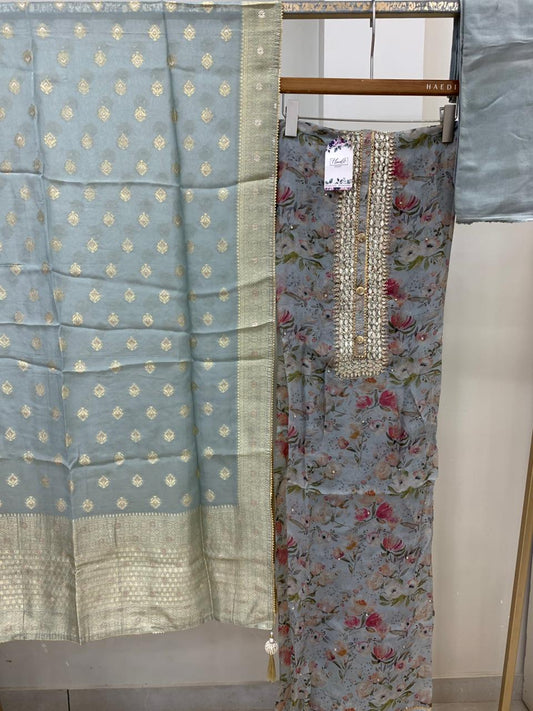CMD 13285 Unstitched Suit
