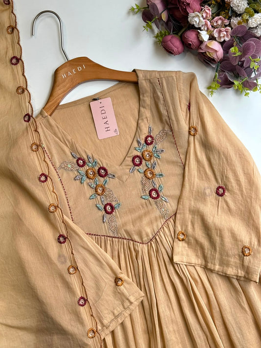 20543 Beautiful mulcotton anarkali