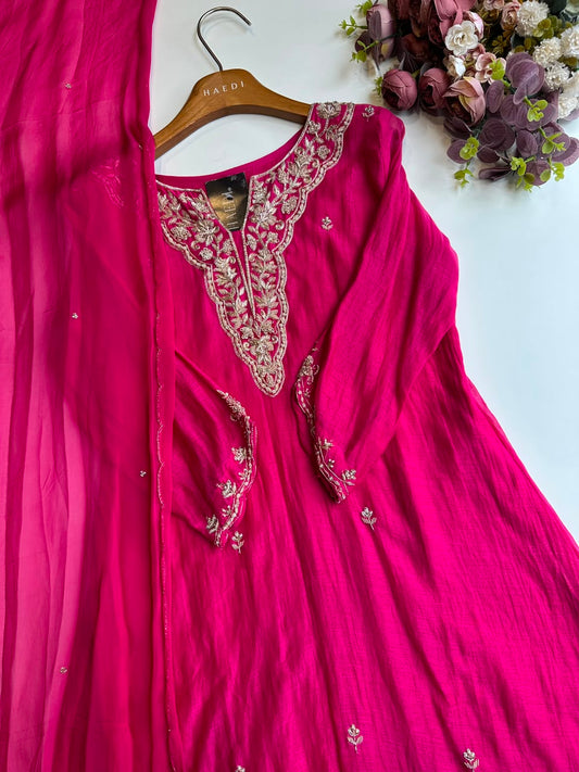 16761 Beautiful mul chanderi suit