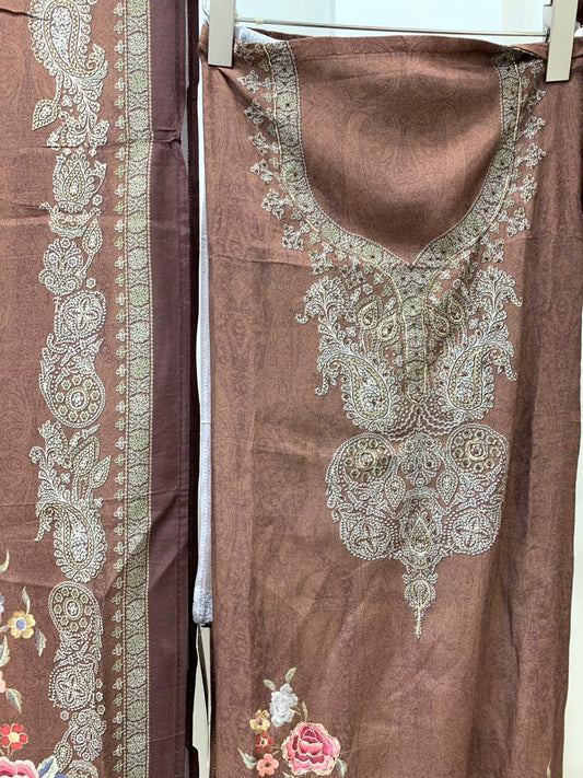 CMD 56645 Unstitched Suit