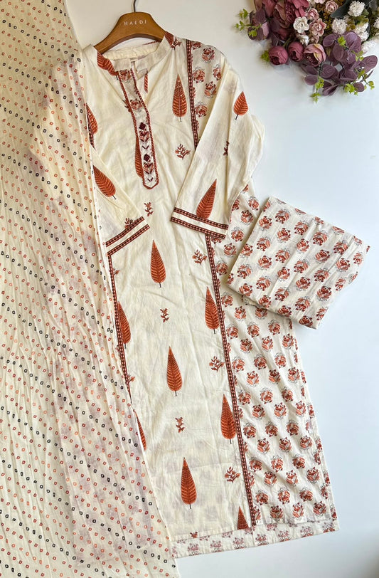 18966 Cotton suit