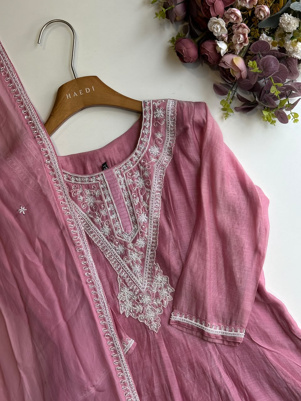 17398 Beautiful mul chanderi suit