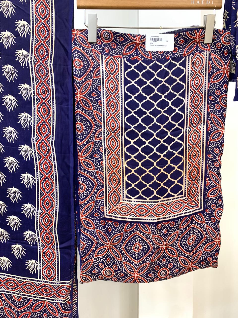 CMD 56845 Unstitched Suit