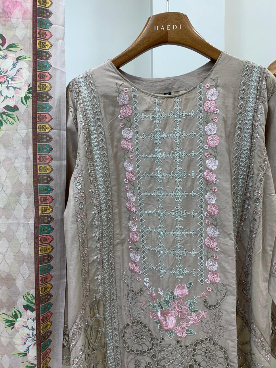 CMD 56225 Pakistan Suit