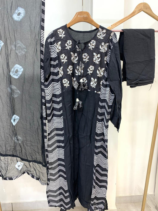 CMD 10020 Semi Stitched Suit