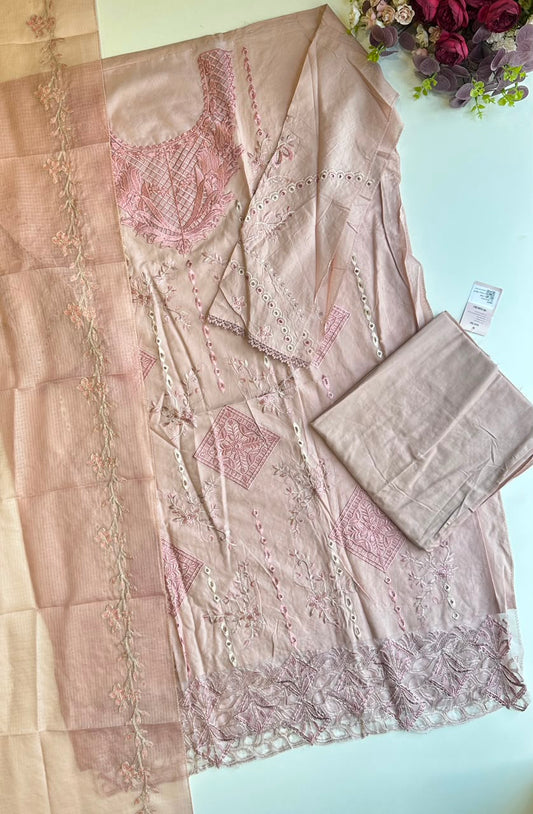 17948 Unstiched suit