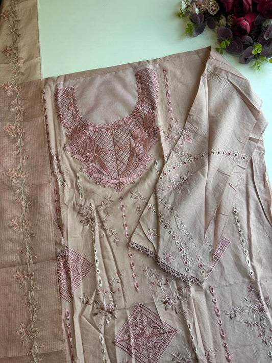 17948 Unstiched suit