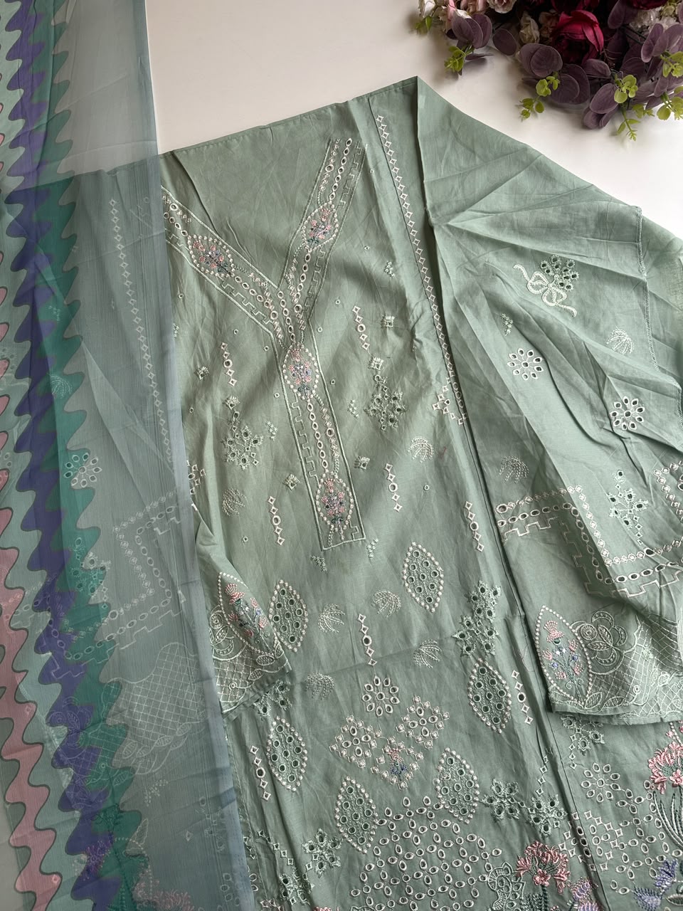 17950  Unstiched Suits