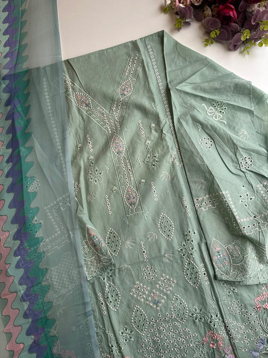 17950  Unstiched Suits