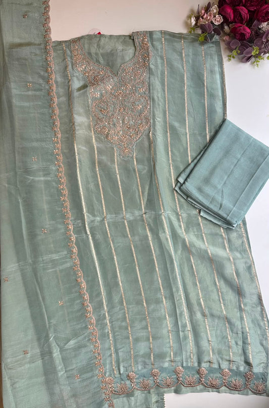 15506 Semistiched suit