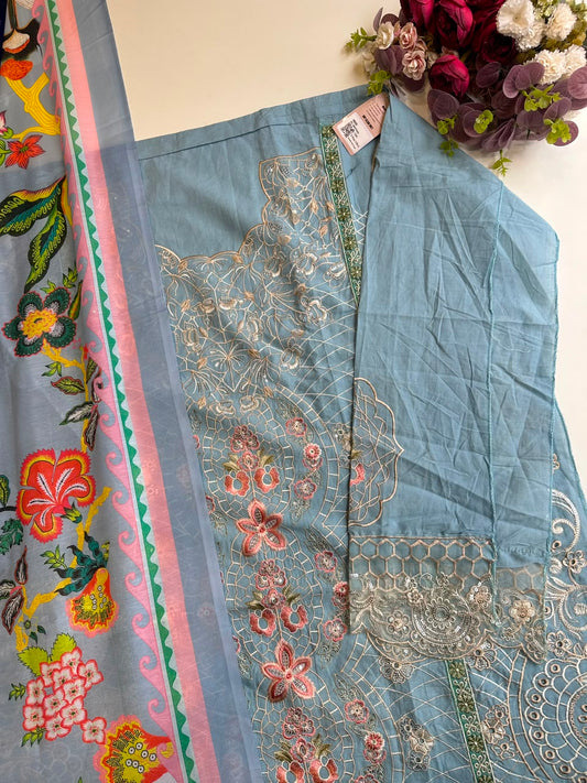 17947 Unstiched suit