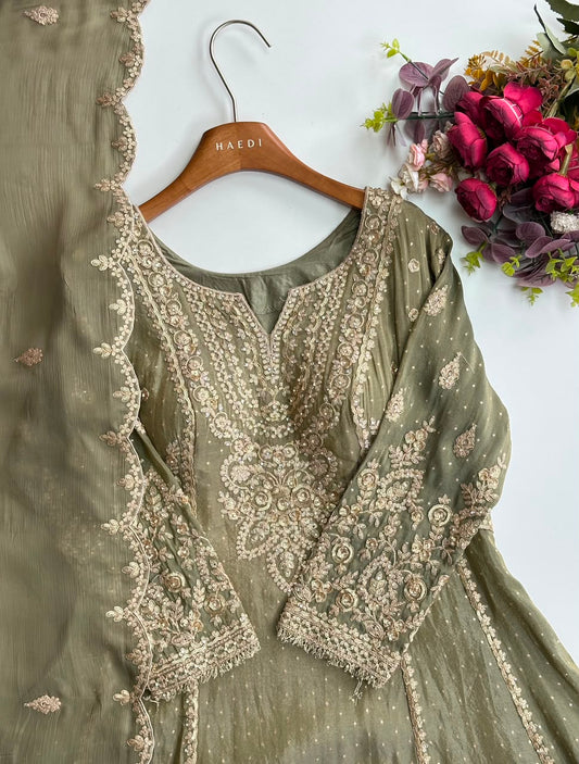 16498 Premium Tissue silk suit