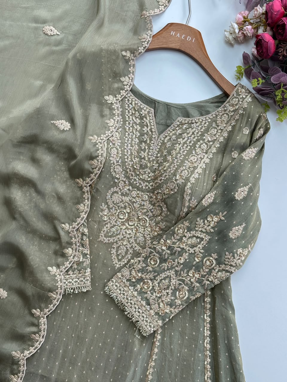 16498 /CMD 13339 Premium Tissue silk suit
