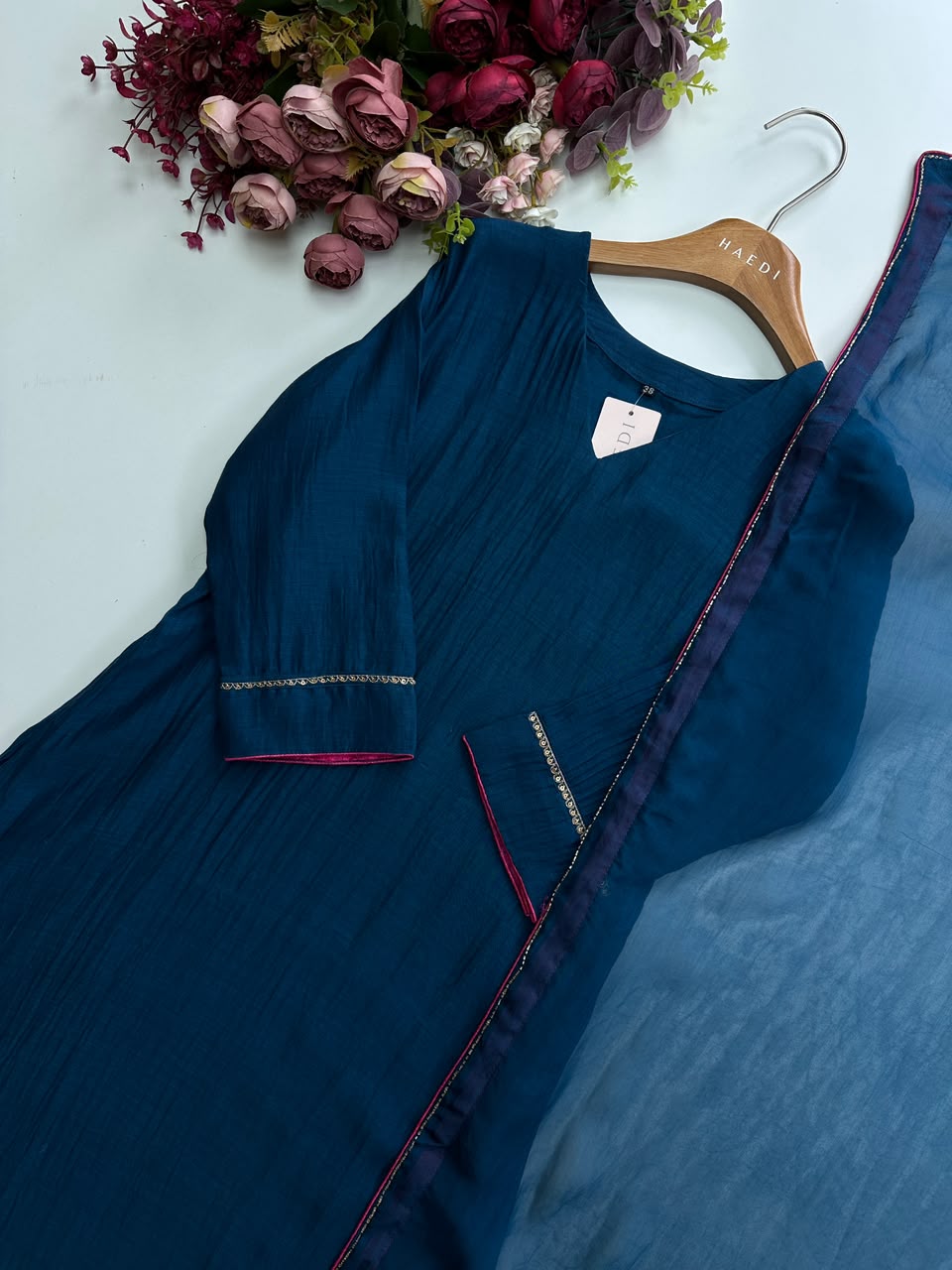 20659 Beautiful mulchanderi suit