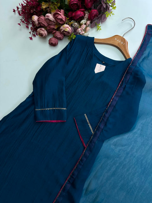 20659 Beautiful mulchanderi suit