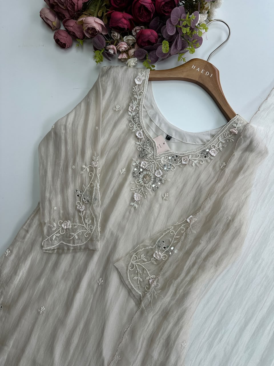 20658 Beautiful handworked suit