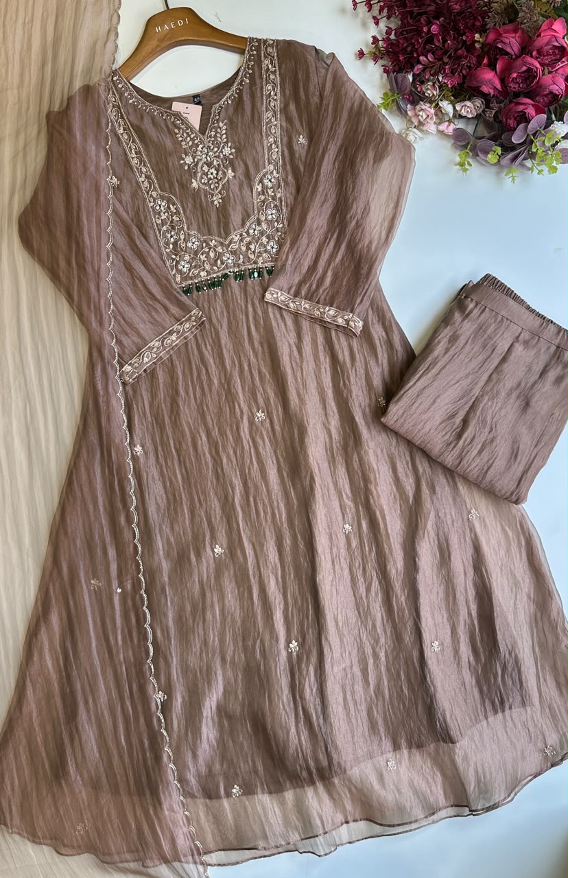 Beautiful handworked suit 20692