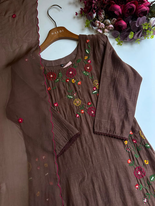Beautifdul malai chanderi suit with hand embroidery 20652
