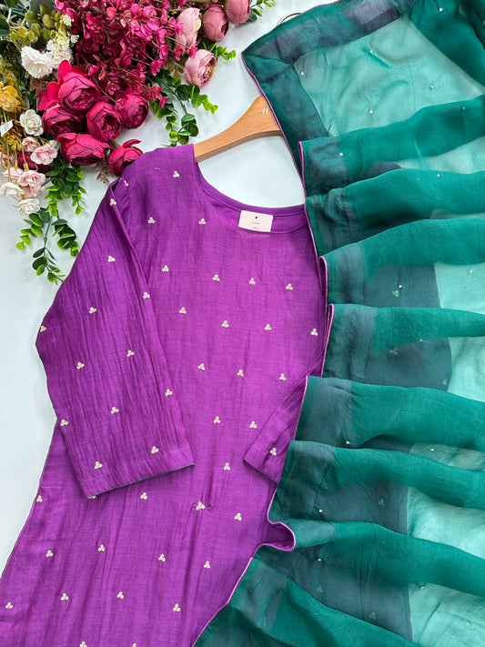 20693 Premium mulchanderi partywear suit