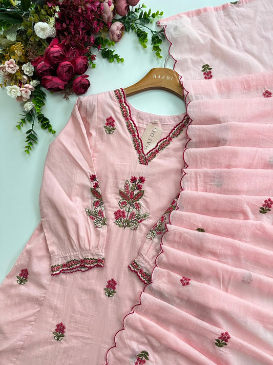 20689 Beautiful embroidered anarkali