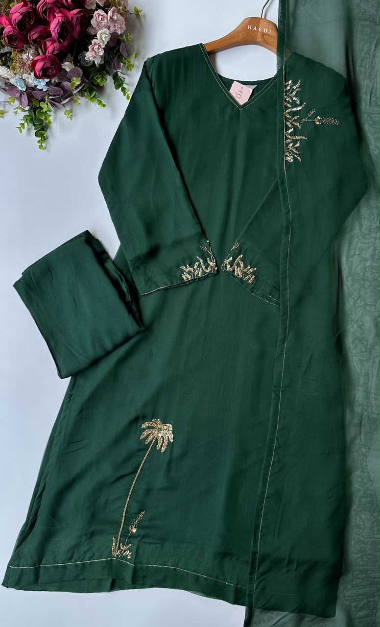 20864 Beautiful handworked