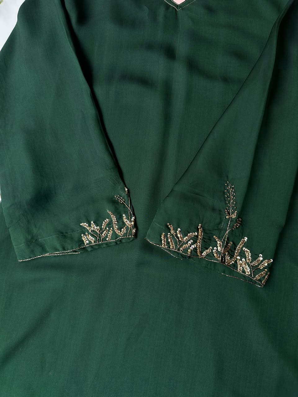 20864 Beautiful handworked