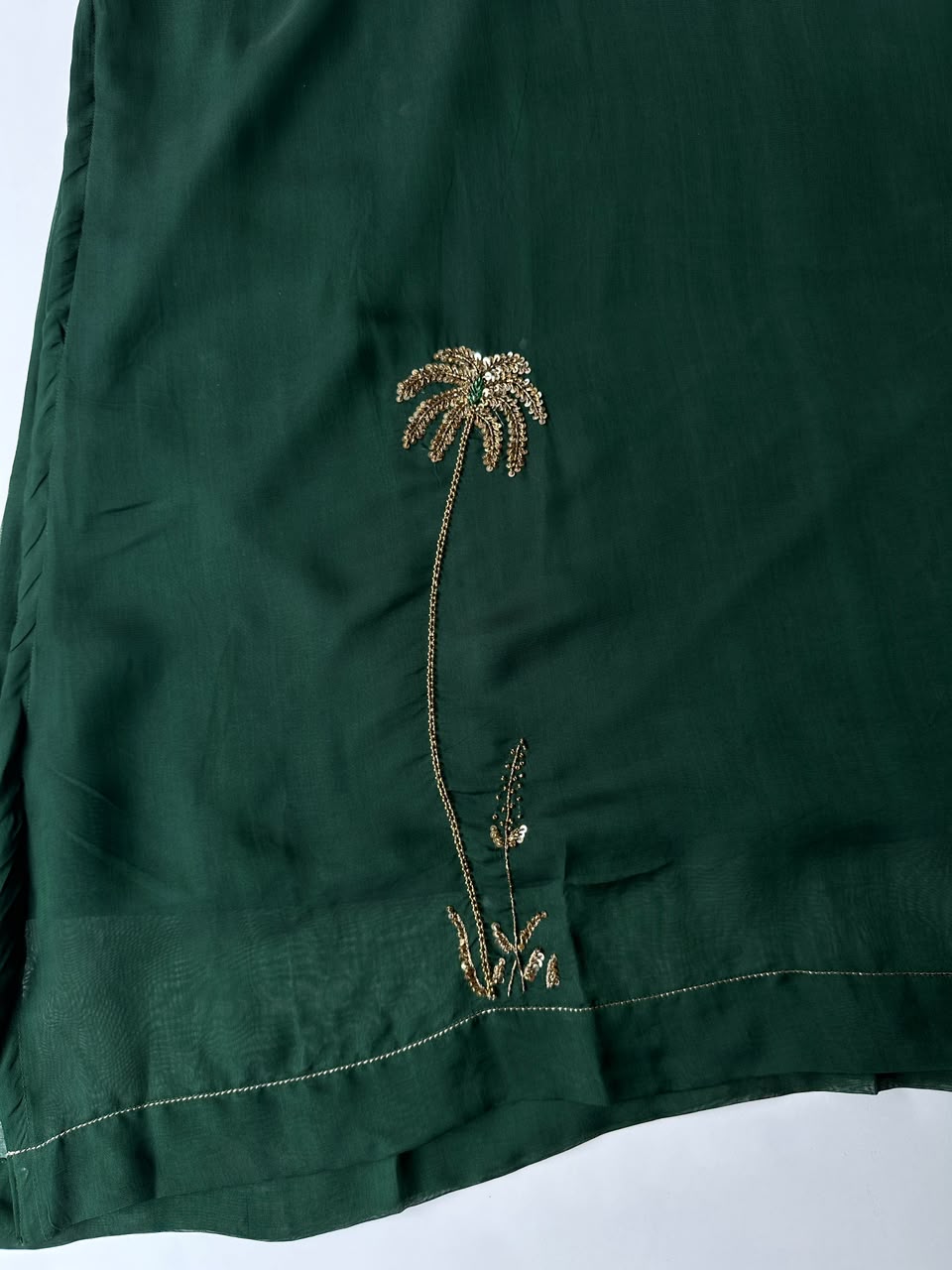 20864 Beautiful handworked