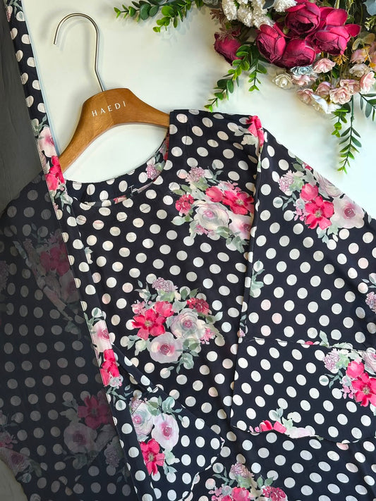 20873 Beautiful loose fit suit
