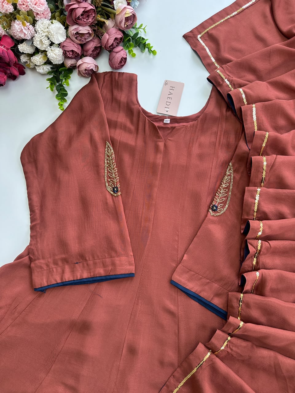 20931 Beautiful designer suit with handwork