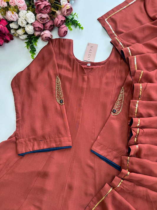 20931 Beautiful designer suit with handwork