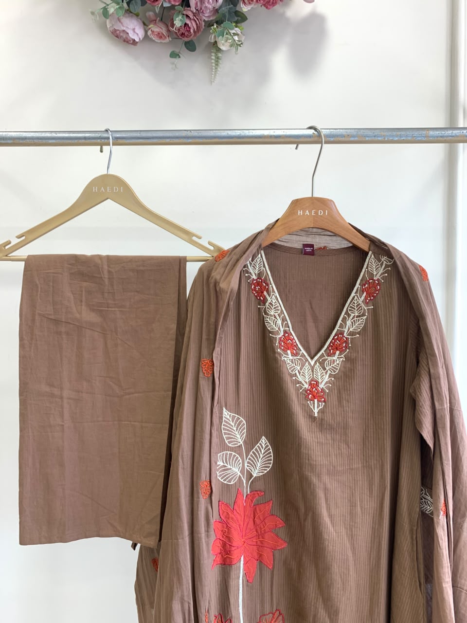 CMD 57452 Beautiful Cotton Suit