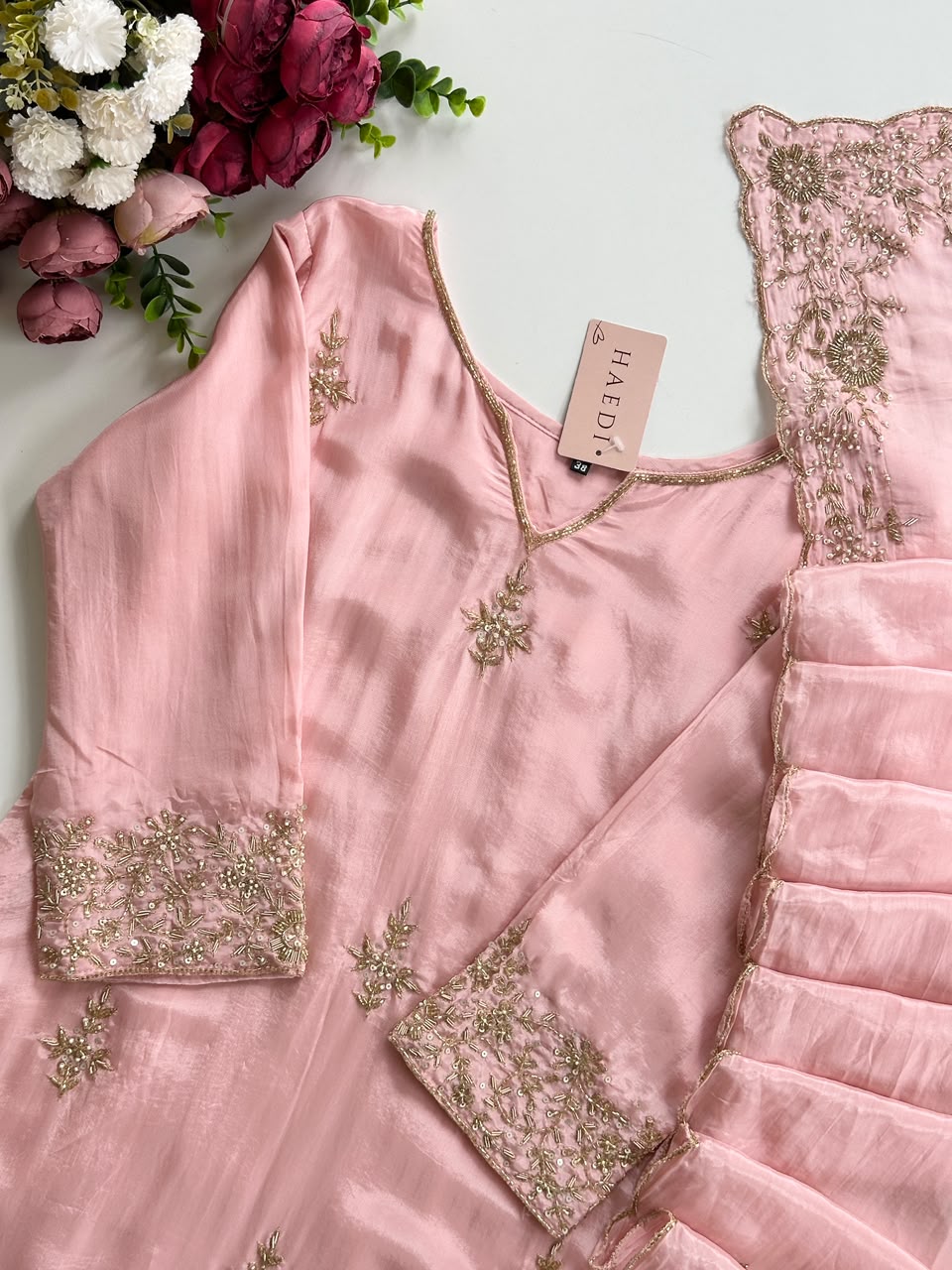 21026 Beautiful partywear suit with handwork