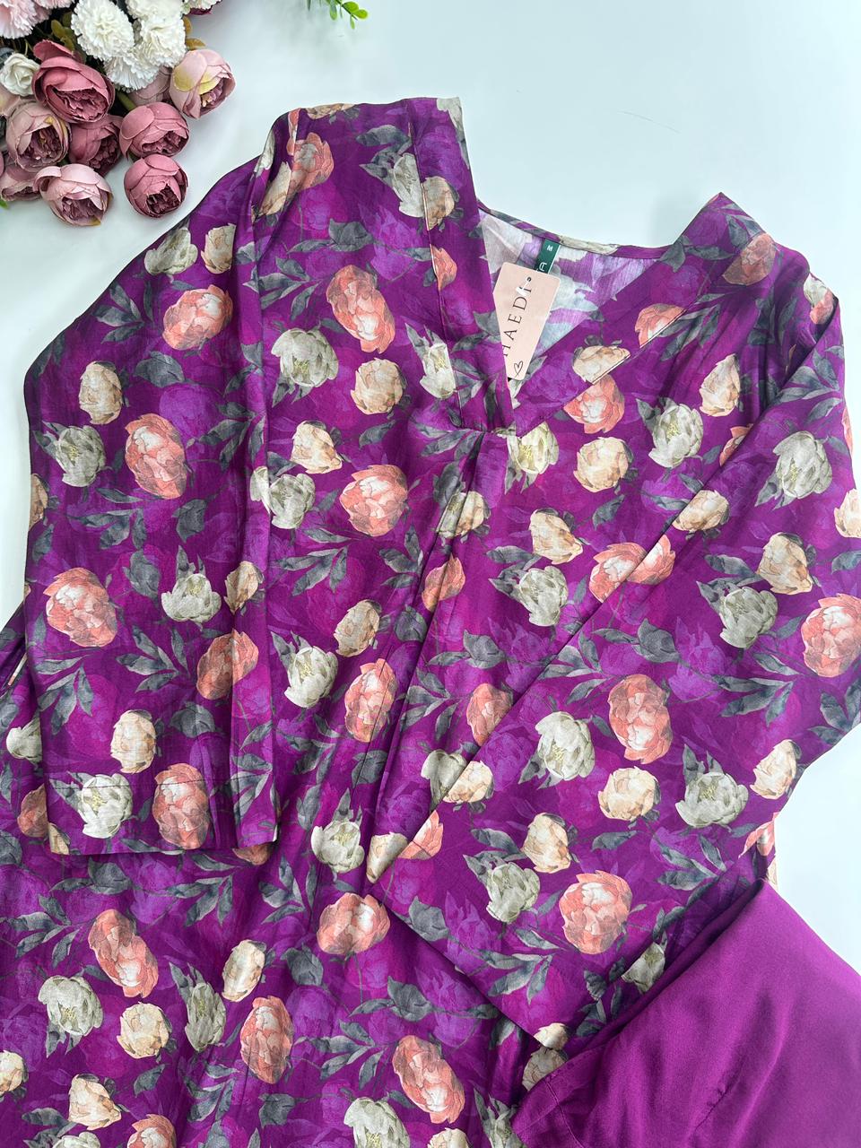 20978 Beautiful kurta pant set