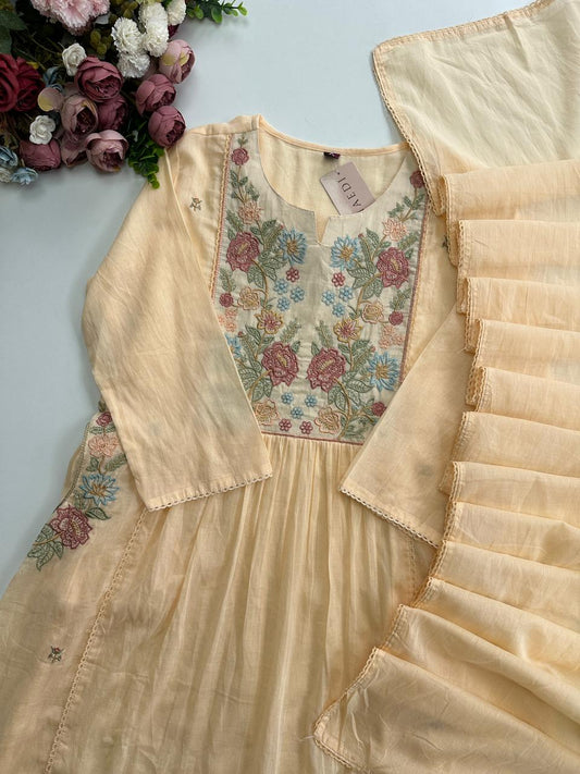 21017 Beautiful embroidered mulcotton anarkali