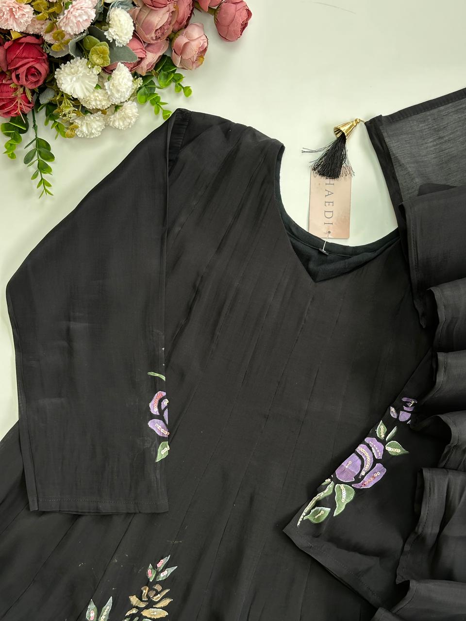 20990 Beautiful handpainted suit with handwork