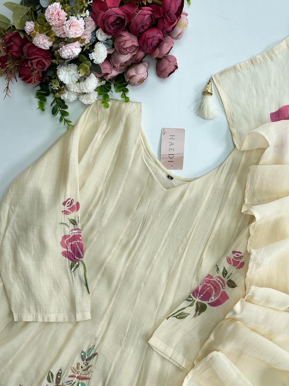 20990 Beautiful handpainted suit with handwork