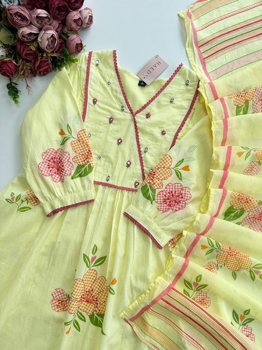 20964 Beautiful cottton anarkali